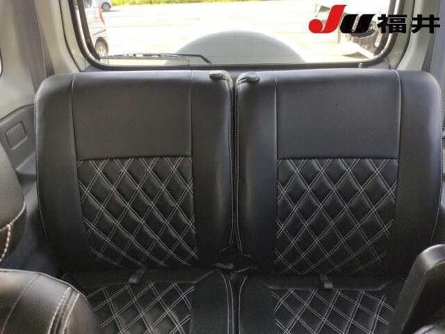 2001 Suzuki Jimny JDM car for sale — photo 4 of 9