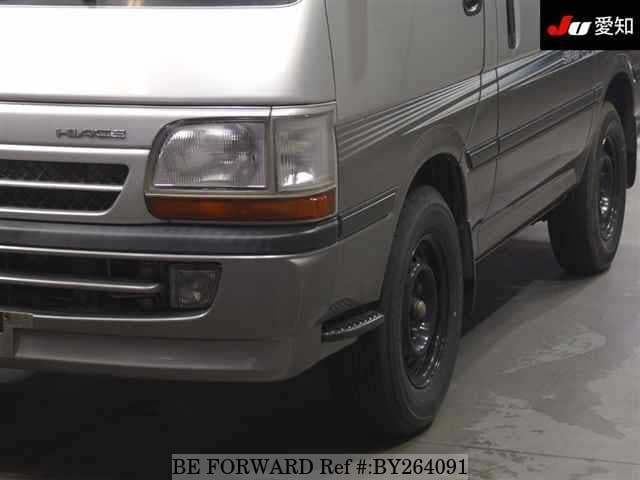 2003 Toyota HiAce JDM car for sale — photo 5 of 8