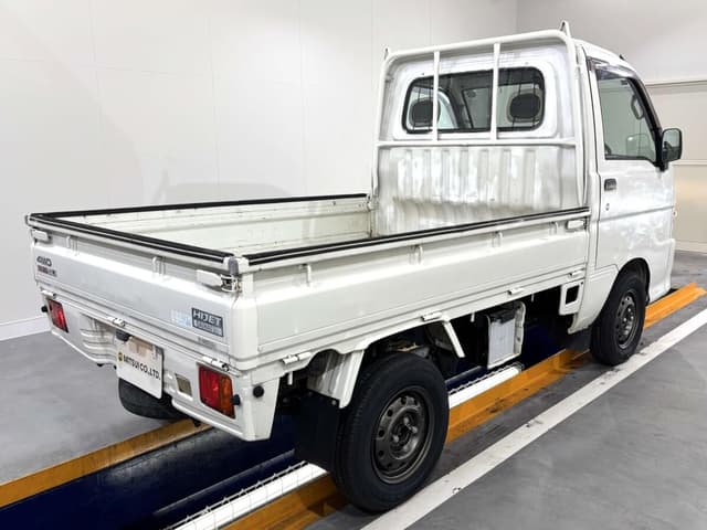 2000 Daihatsu Hijet JDM car for sale — photo 4 of 25