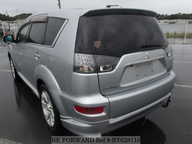 2010 Mitsubishi Outlander JDM car for sale — photo 3 of 25