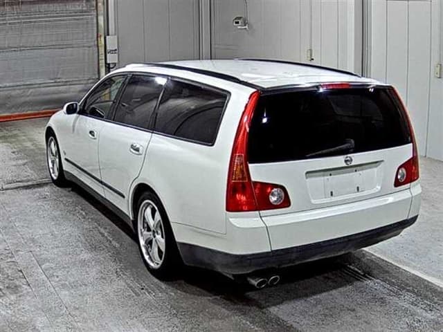 2001 Nissan Stagea JDM car for sale — photo 5 of 6
