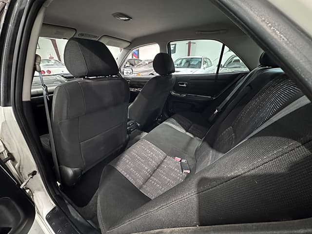1999 Toyota Altezza JDM car for sale — photo 15 of 25