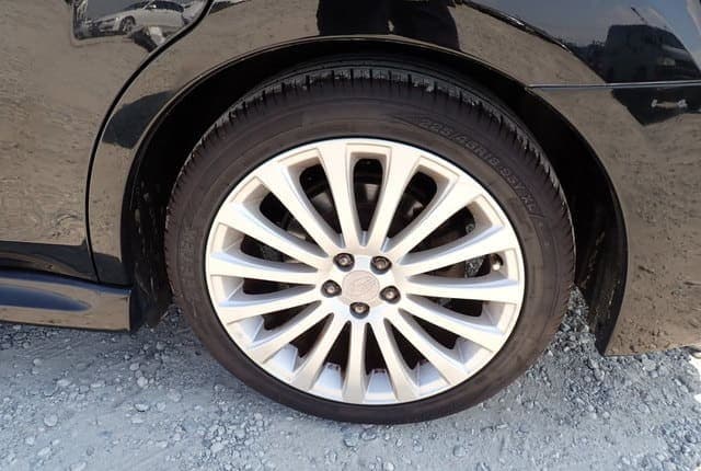 2010 Subaru Legacy JDM car for sale — photo 10 of 25