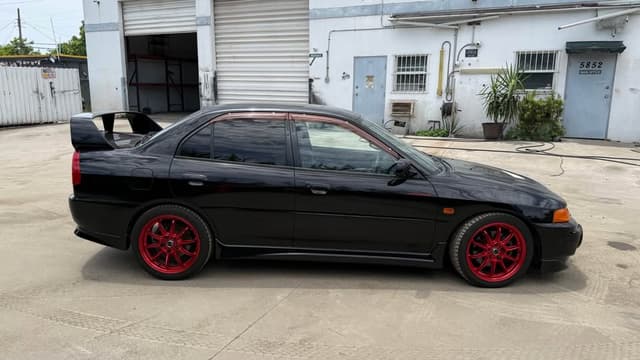 1996 Mitsubishi Lancer JDM car for sale — photo 7 of 13