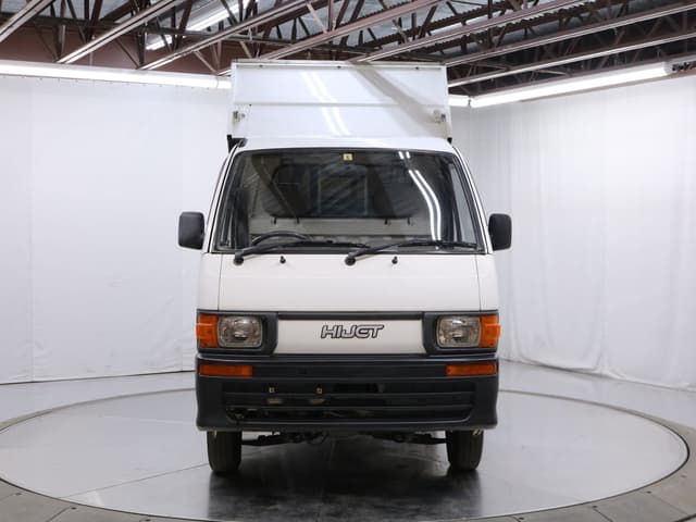 1995 Daihatsu Hijet JDM car for sale — photo 11 of 25