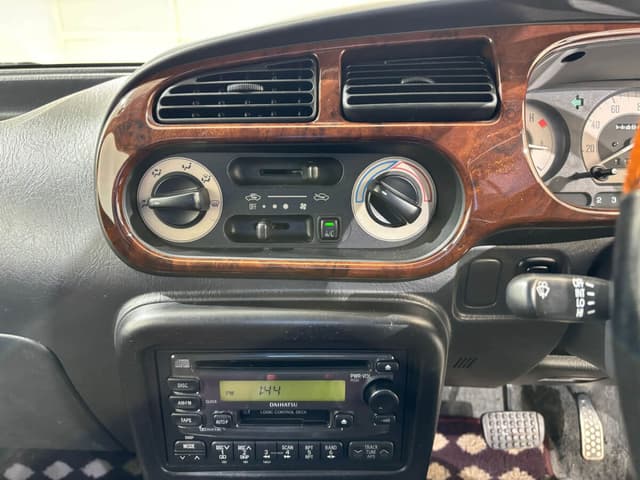 1999 Daihatsu Mira JDM car for sale — photo 18 of 25