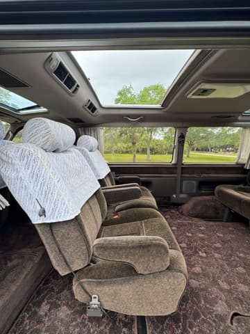1994 Toyota HiAce JDM car for sale — photo 14 of 25
