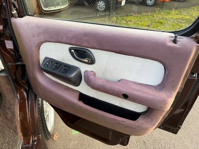 1999 Suzuki Carry JDM car for sale — photo 20 of 25