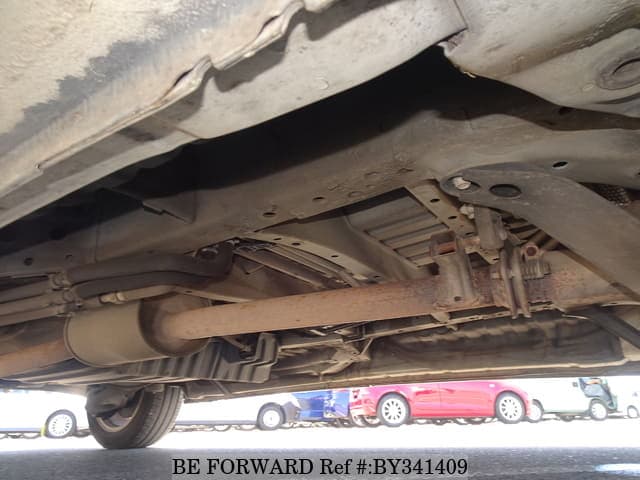 2006 Toyota Alphard JDM car for sale — photo 24 of 25