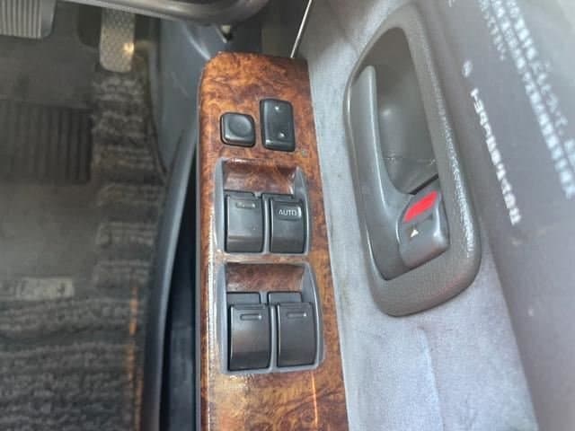 1992 Toyota Land Cruiser JDM car for sale — photo 22 of 25