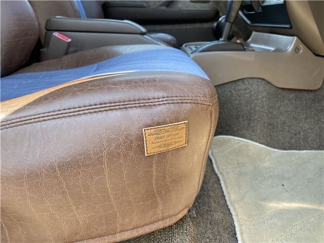 1995 Toyota Land Cruiser JDM car for sale — photo 23 of 25