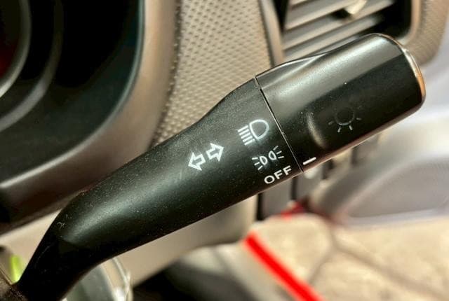 2004 Subaru Forester JDM car for sale — photo 22 of 25