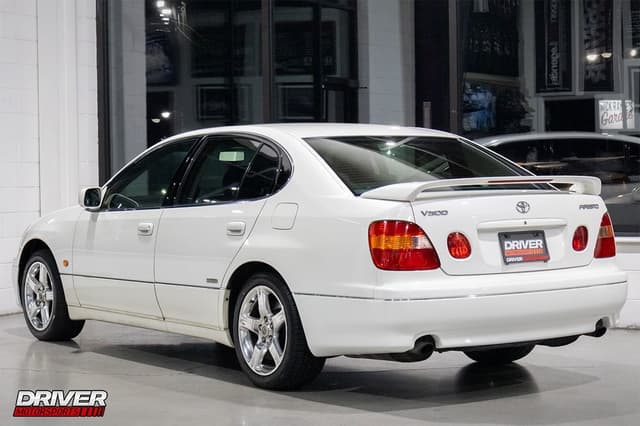 1998 Toyota Aristo JDM car for sale — photo 2 of 25