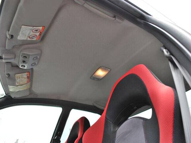 2000 Subaru Impreza JDM car for sale — photo 8 of 12