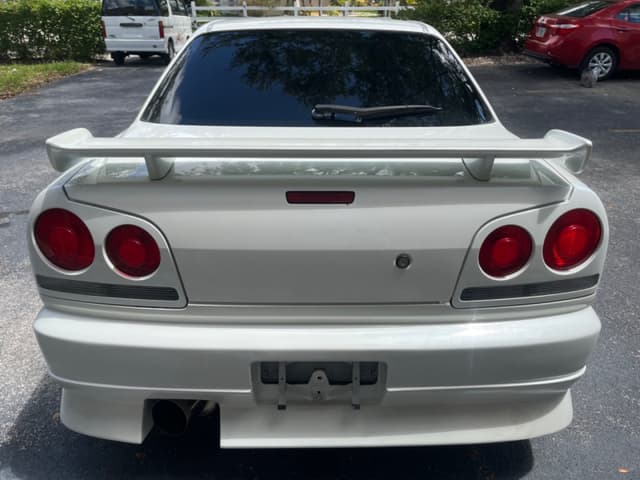 1998 Nissan Skyline JDM car for sale — photo 6 of 16