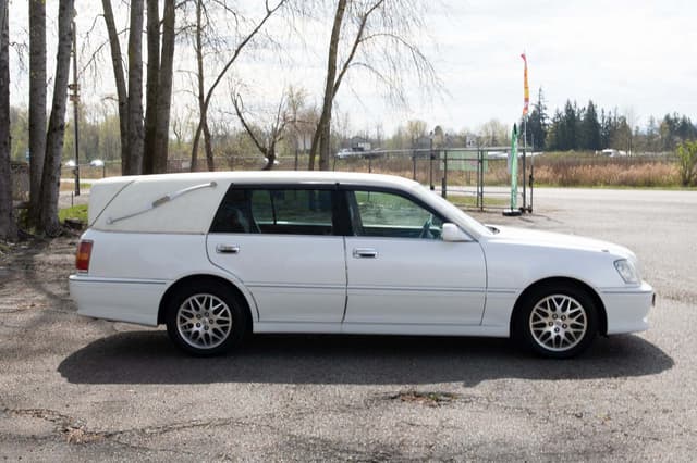 2000 Toyota Crown JDM car for sale — photo 8 of 25