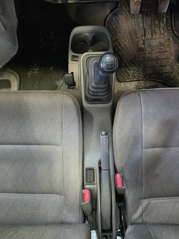 2001 Mitsubishi Minicab JDM car for sale — photo 8 of 18