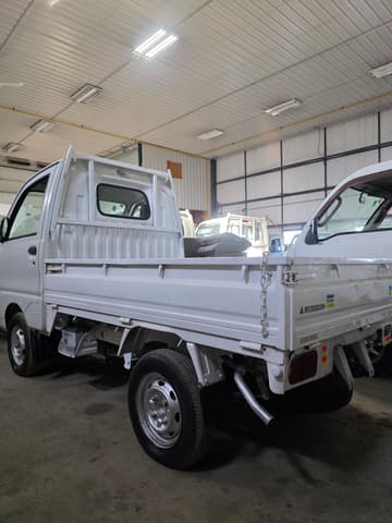 1998 Mitsubishi Minicab JDM car for sale — photo 6 of 13