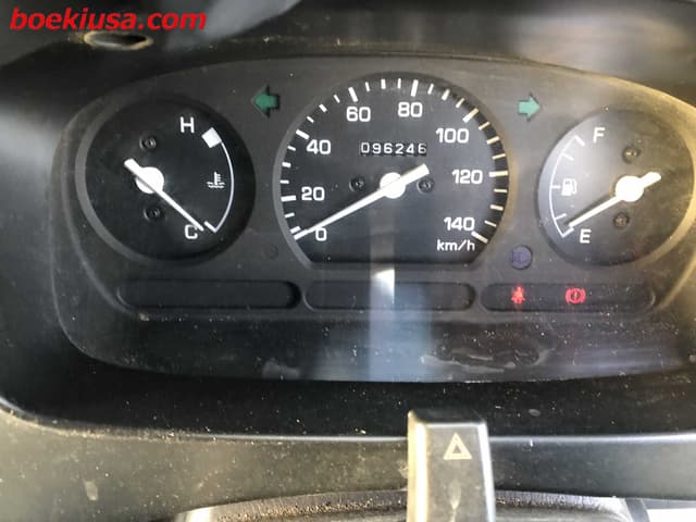 1999 Daihatsu Hijet JDM car for sale — photo 18 of 22