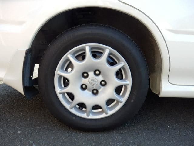 1999 Nissan Skyline JDM car for sale — photo 2 of 3