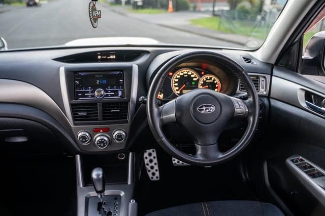 2009 Subaru Forester JDM car for sale — photo 15 of 17