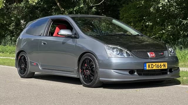 2004 Honda Civic JDM car for sale — photo 3 of 25