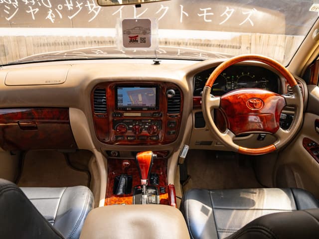 1998 Toyota Land Cruiser JDM car for sale — photo 9 of 15
