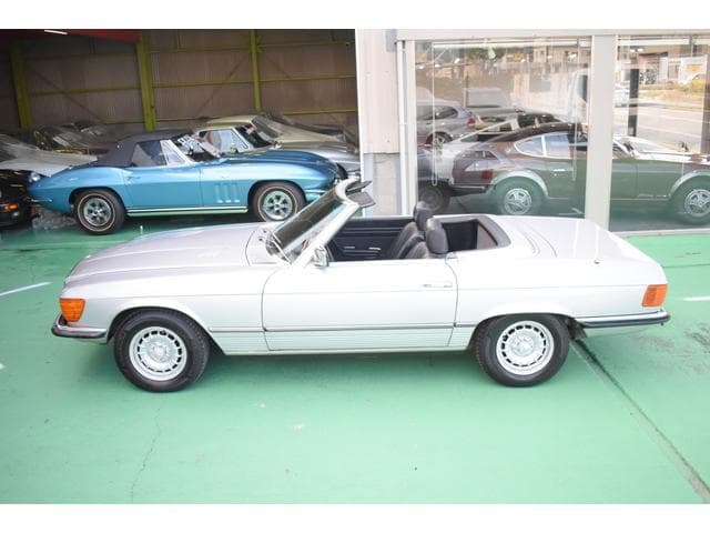1979 Mercedes-Benz SL-Class JDM car for sale — photo 6 of 25
