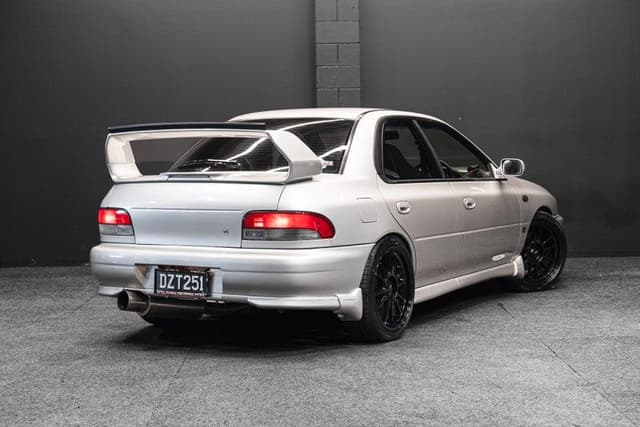 1998 Subaru Impreza JDM car for sale — photo 14 of 20