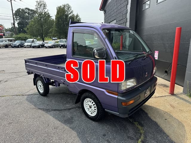 1998 Mitsubishi Minicab JDM car for sale — photo 7 of 25