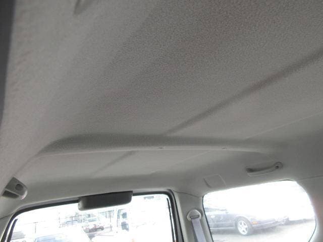 2001 Suzuki Jimny JDM car for sale — photo 8 of 18
