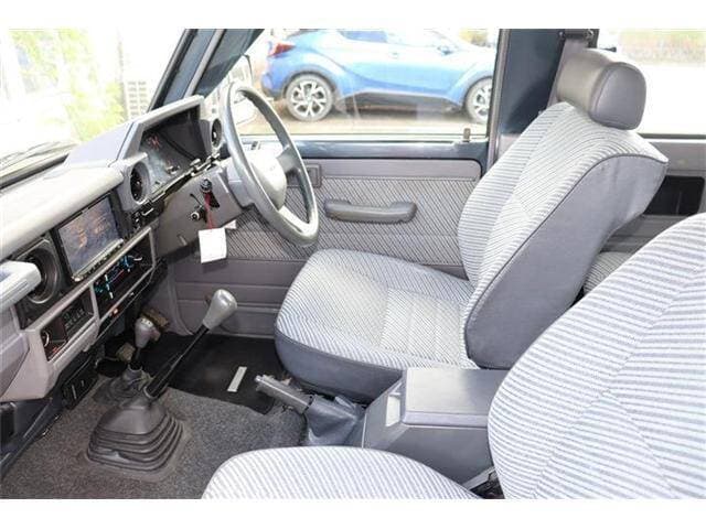 1992 Toyota Land Cruiser JDM car for sale — photo 2 of 20