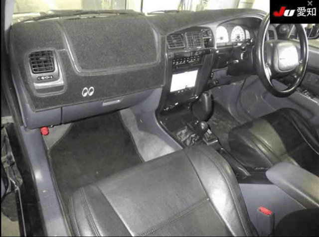 1997 Toyota Hilux Surf JDM car for sale — photo 5 of 8