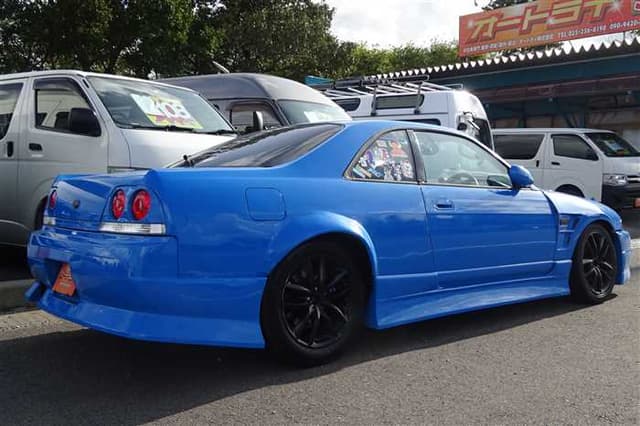 1996 Nissan Skyline JDM car for sale — photo 8 of 14