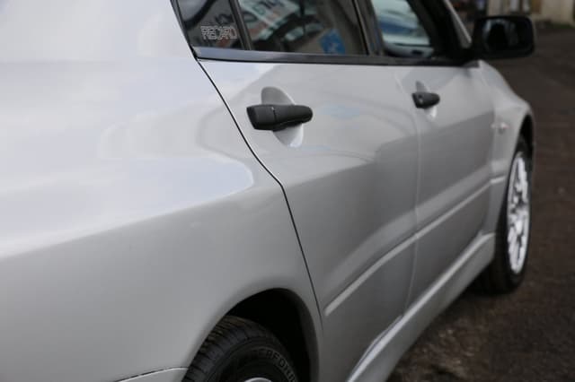 2001 Mitsubishi Lancer Evolution JDM car for sale — photo 4 of 25