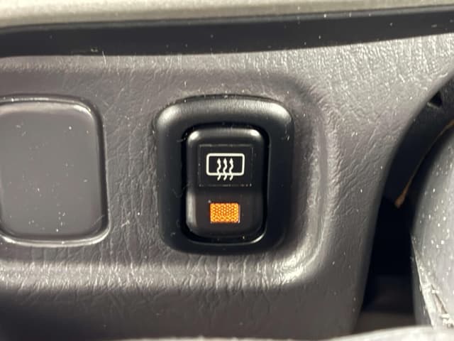 2001 Daihatsu Mira JDM car for sale — photo 10 of 25