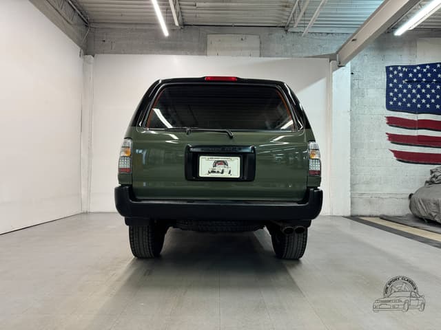 1997 Toyota Hilux Surf JDM car for sale — photo 16 of 25