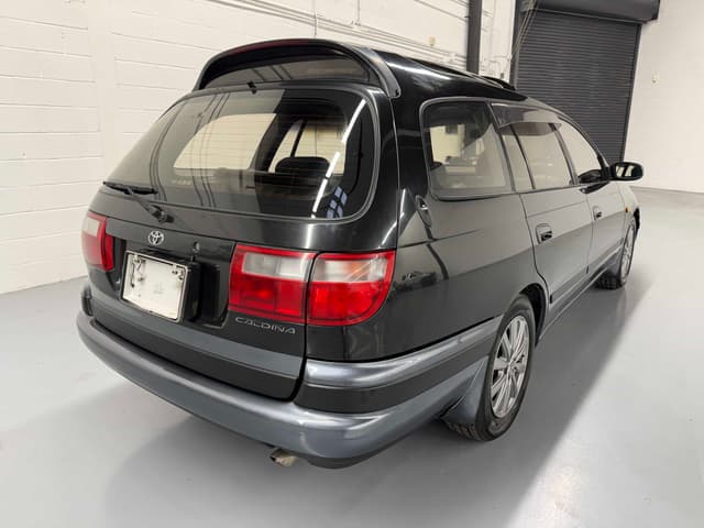 1992 Toyota Caldina JDM car for sale — photo 5 of 25