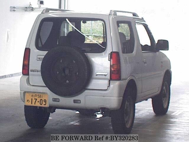 2006 Suzuki Jimny JDM car for sale — photo 2 of 6