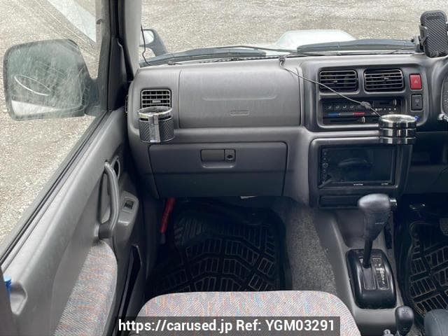 2000 Suzuki Jimny JDM car for sale — photo 18 of 25