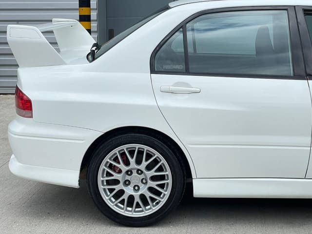2001 Mitsubishi Lancer Evolution JDM car for sale — photo 6 of 25