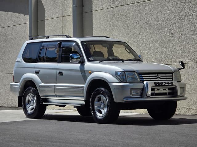 2001 Toyota Land Cruiser Prado JDM car for sale — photo 11 of 25
