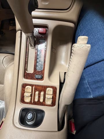1990 Mazda Cosmo JDM car for sale — photo 13 of 14