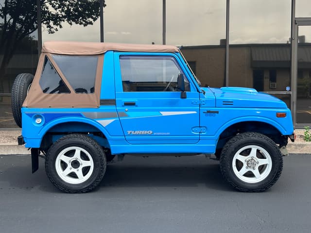 1990 Suzuki Jimny JDM car for sale — photo 2 of 17