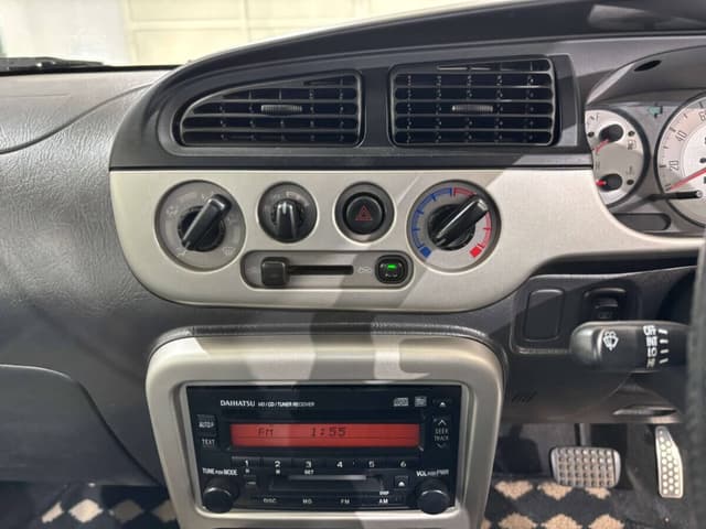 2001 Daihatsu Mira JDM car for sale — photo 13 of 25
