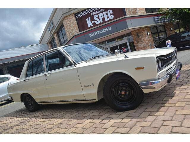 1970 Nissan Skyline JDM car for sale — photo 9 of 12