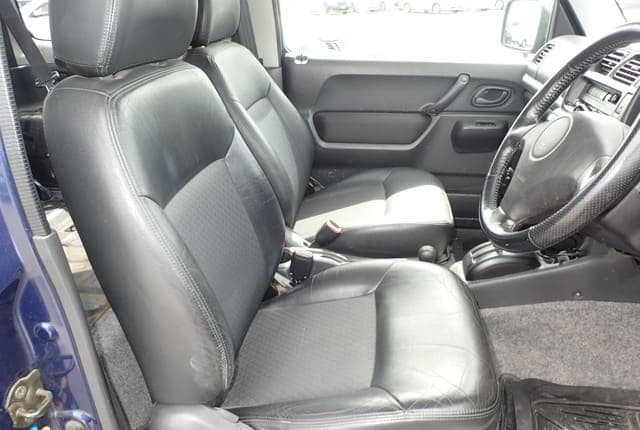 2004 Suzuki Jimny JDM car for sale — photo 25 of 25