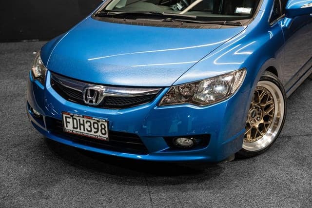 2009 Honda Civic JDM car for sale — photo 2 of 18