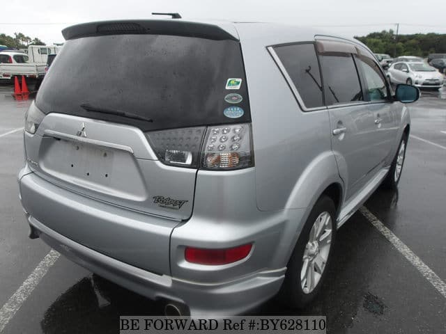2010 Mitsubishi Outlander JDM car for sale — photo 5 of 25