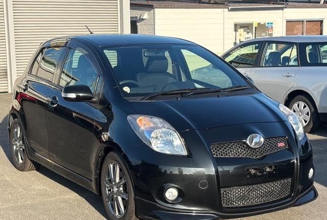 2007 Toyota Vitz JDM car for sale — photo 7 of 25